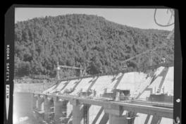 [Río Polcura; vista de las obras de construcción de la bocatoma Polcura, en su última etapa]