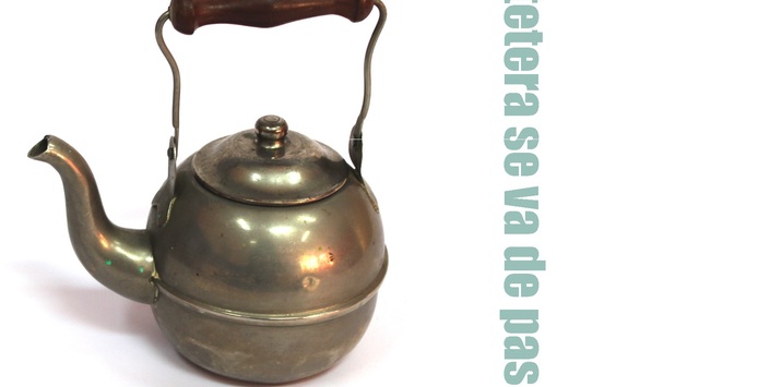 La tetera se va de paseo