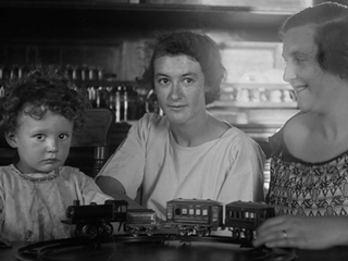 Retrato familiar. ca. 1935. Archivo Fotogr�fico.