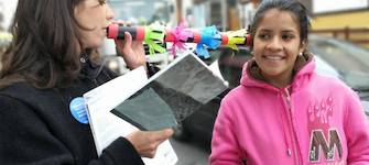 Brigada de susurradoras de la Biblioteca Regional Gabriela Mistral