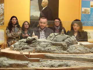 Joan Santacana dict� taller sobre museograf�a