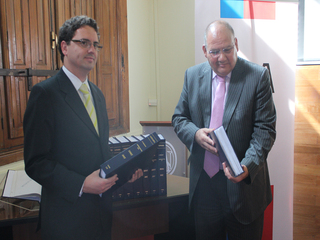 Ceremonia de entrega de documentaci�n ambiental al Archivo Nacional