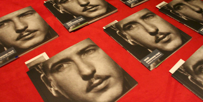 Exposicin David Rosenmann-Taub: Artista en Tres Dimensiones