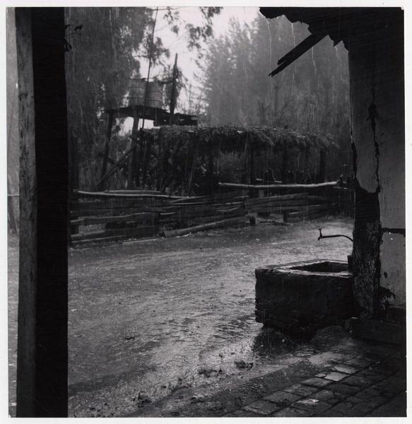 Camino a Constitución en día de lluvia