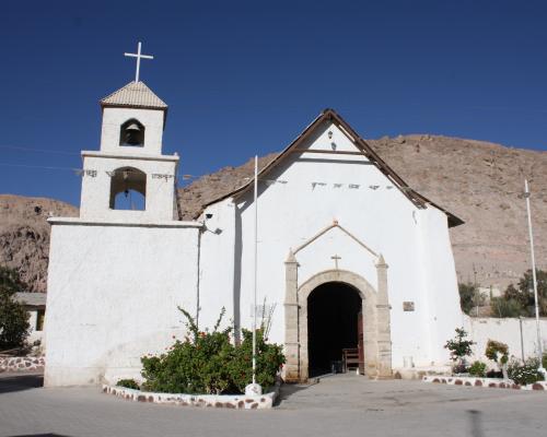 Imagen del monumento Iglesia de San Martín de Tours de Codpa