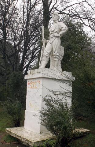 Imagen del monumento Roto Chileno