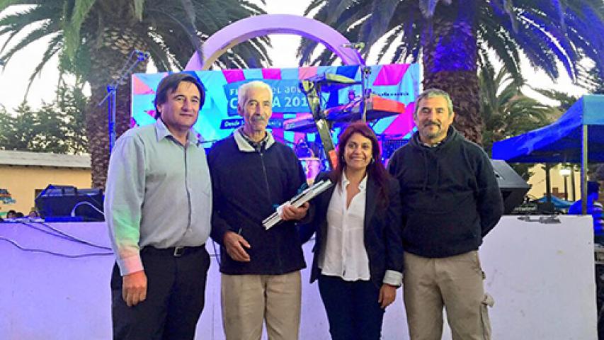 Imagen de Con gran participación de la comunidad finaliza la "Primera fiesta del adobe Canela 2016"