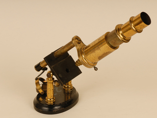 Material y mobiliario escolar