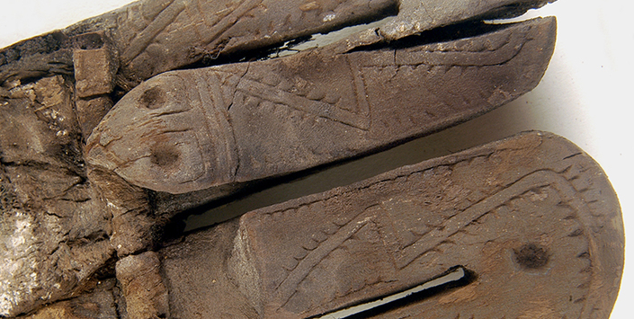 Tableta de madera antropomorfa. Vertedero Municipal de Antofagasta