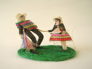 Huaso y china bailando cueca