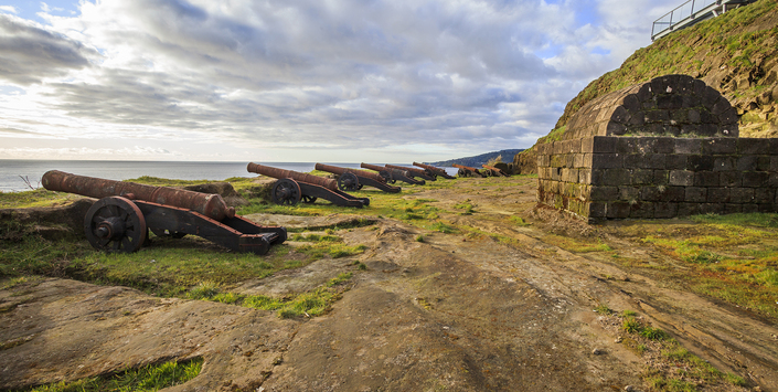 Batería tallada en la cancagua