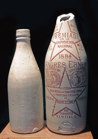 Botellas de cerveza de vidrio blanco