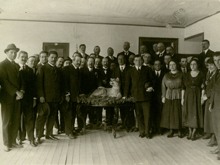 Retrato grupal, 1920