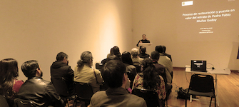 Rodrigo Iribarren, director del Museo Histórico Gabriel González Videla en la charla de restauración.