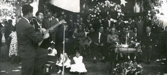 Homenaje en la plaza de Armas de Vicuña, 1954.