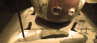 Estudiando las colecciones del Museo del Limarí.