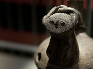 Parte superior de un jarro perteneciente al complejo cultural El Molle