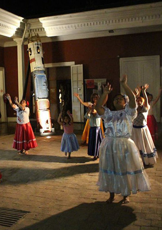 bailes patio central