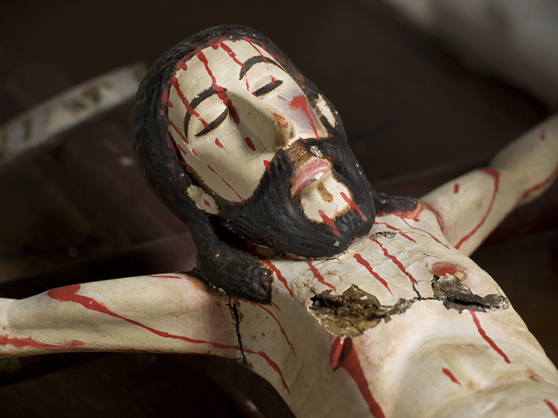 Cristo crucificado, Calen