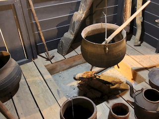 La cocina fogón fue el espacio habitacional de la población isleña hasta mediados del S.XX