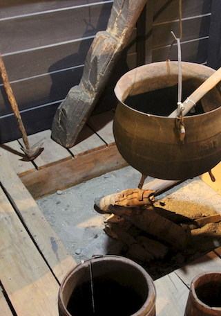 La cocina fogón fue el espacio habitacional de la población isleña hasta mediados del S.XX