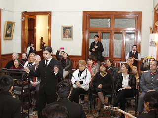 Título entre 66 y 75 caracteres (sin punto final y con mayúsculas y minúsculas)