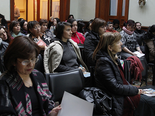 Título entre 66 y 75 caracteres (sin punto final y con mayúsculas y minúsculas)