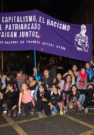 Cartel de Asamblea de Mujeres de Trabajo Social UTEM, Santiago, 2018. Donación Nicolás Seguel.