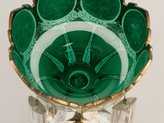 Relieve y transparencia: 100 años del vidrio