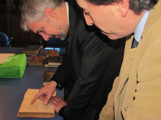 Ministro traduciendo "Chile, un die deutschen colonien"