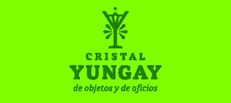 Museo de Artes Decorativas. Cristal Yungay. De objetos y de oficios. 98 pp.