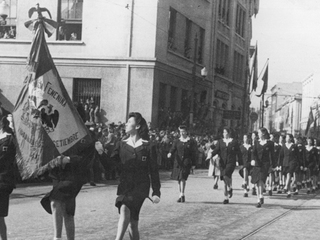 Anónimo. Escuela técnica femenina de Valparaíso. Valparaíso. 1950.
