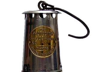 Lámpara utilizada en la minería del carbón