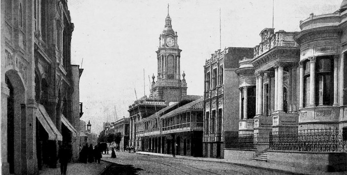 Palacio Lyon en el año 1900, actual sede del MHNV