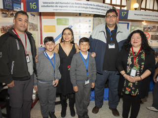 Los ganadores del Primer Lugar de Básica, alumnos del Colegio Fraternidad Lomas Coloradas, de San Pedro de la Paz, región de Biobío.