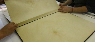 Proceso de recolocación de plano en la encuadernación