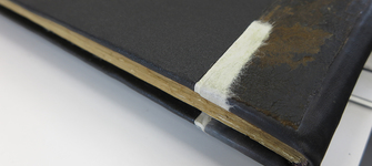 Refuerzo del cuero con papel japonés