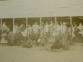 Mercado. ca. 1900. Colección de Fotografía. Archivo Fotográfico. N° inventario Aa51-68