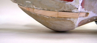 Injerto de cuñas de madera en la cadera, detalle