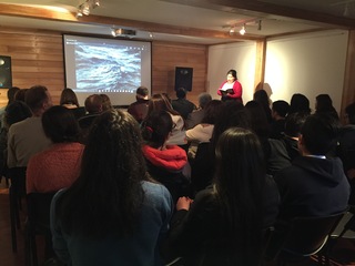 Asistentes al lanzamiento