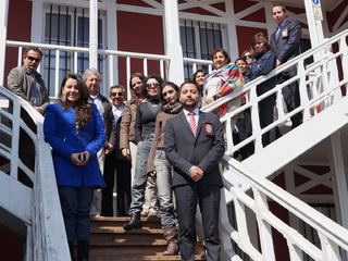 Asistentes y expositores del conversatorio sobre ética,valores y conservación de cuerpos momificados. Museo regional de Antofagasta