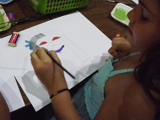 Talleres en sala MNBA Plaza Vespucio